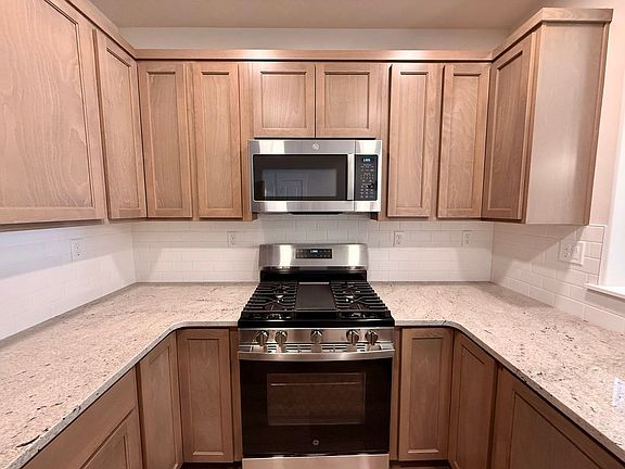 4th image of 4264 S Oilseed Ave