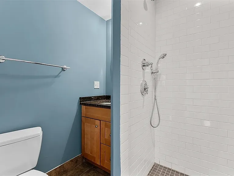 11 Woodlawn St #2 — Photo 6