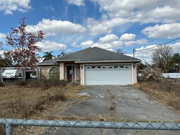 9910 Lorrayne Rd, Riverview, FL 33578