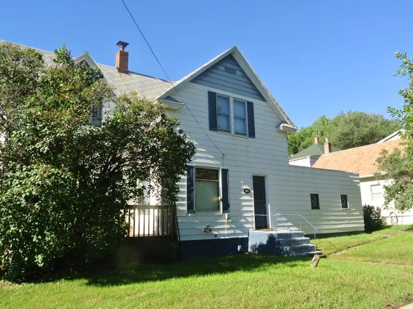 122 5th Ave SE, 122 5th Ave SE #1, Minot, ND 58701