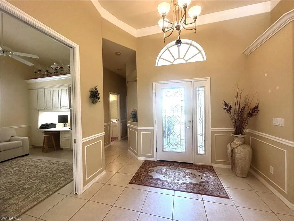 2 bed, 2.5 bath, 2249 sqft, $7,500 — Photo 4