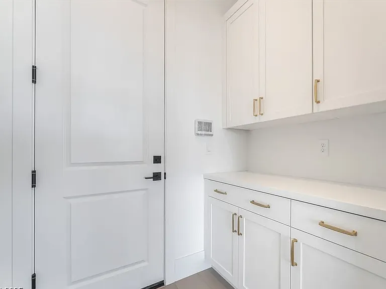 4846 Shady Ridge Dr — Photo 19