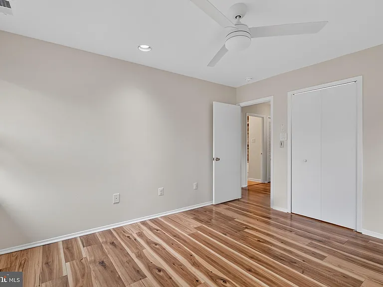 4214 Penner Ln — Photo 32