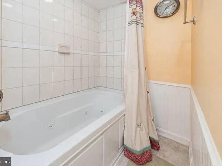 1245 13th St NW #301 — Photo 20