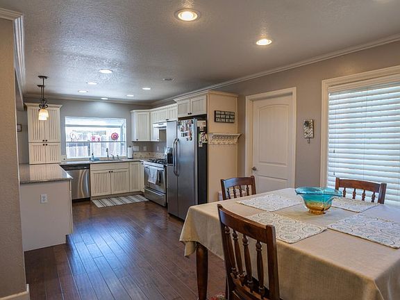 4th image of 1530 Cembellin Dr