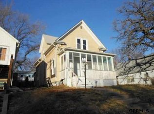 3022 S 18th St, Omaha, NE 68108