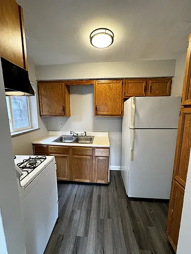 Floor plan 697-701 Greenwood Avenue - 697-6