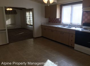 1017 N Walts Ave, Sioux Falls, SD 57104