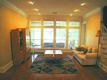 5th image of 11685 Thornapple Dr