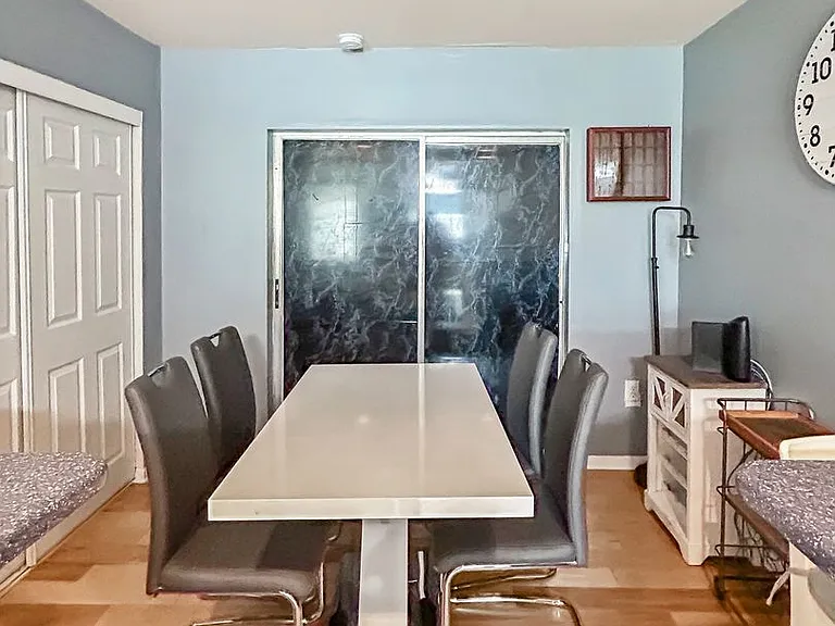 10904 Temple Ave — Photo 14