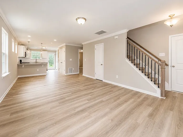 4020 Winding Vine Ln — Photo 3