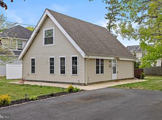 141 Bowsprit Rd, Manahawkin, NJ 08050