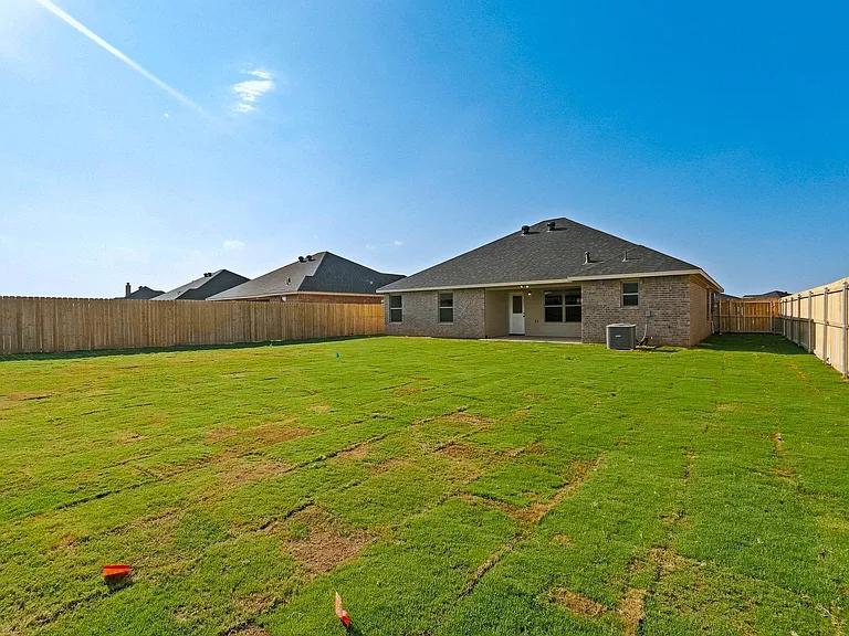 5649 Butterfield Meadows Pkwy — Photo 28
