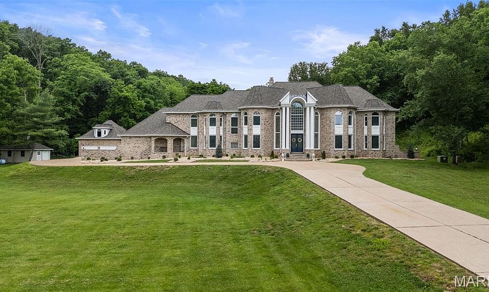 1st image of 19348 Deer Pointe Estates Dr