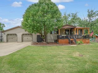 257 Sterling Dr, Moro, IL