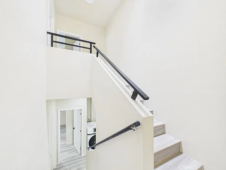 8457 Langdon — Photo 14