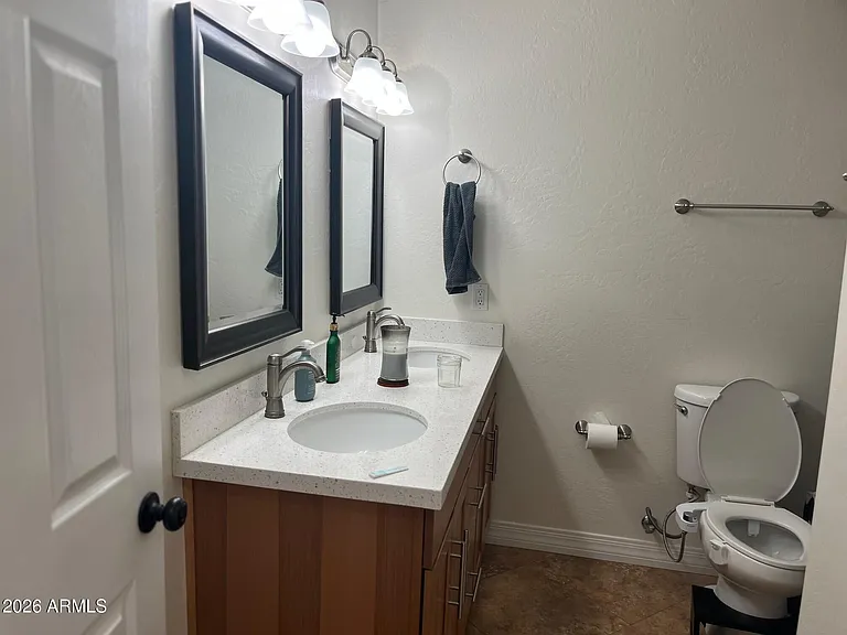 1383 E Butler Cir — Photo 31
