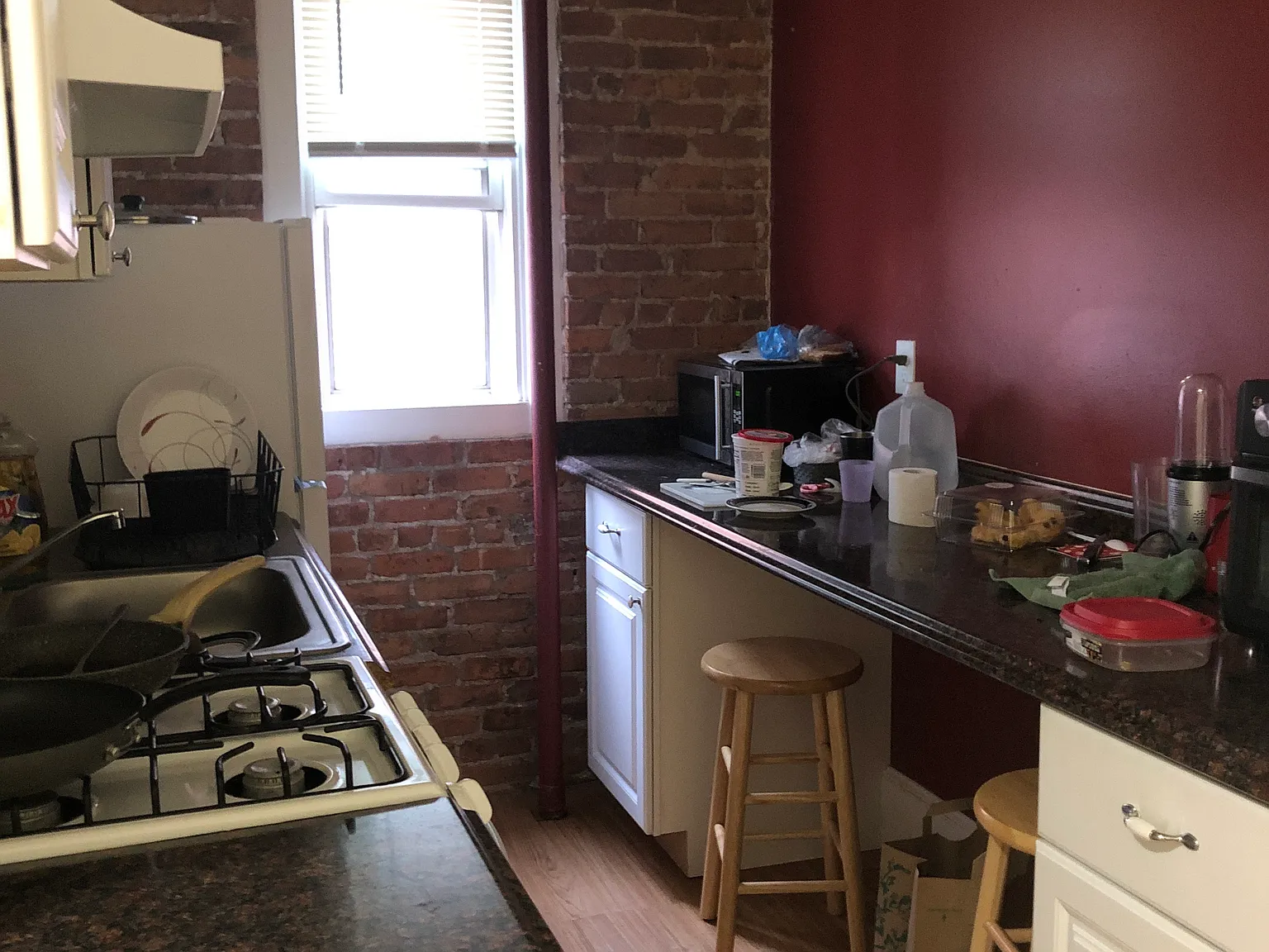 2 bed, 999 sqft, $3,800 — Photo 2