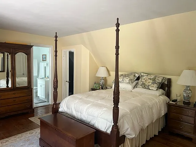 1709 N Calvert St — Photo 12
