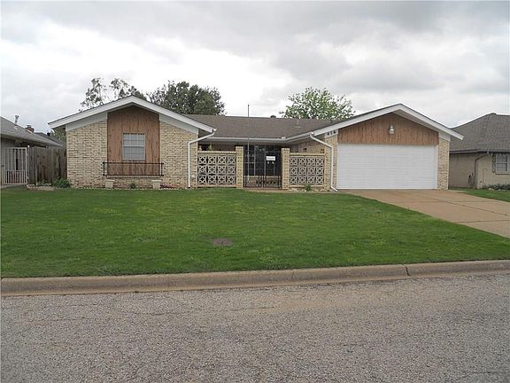 2nd image of 416 SW 65th St