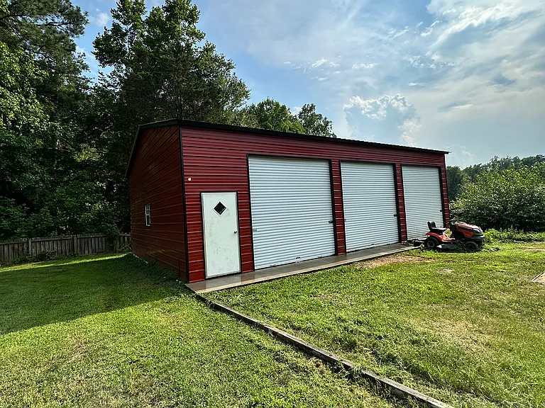 2339 Piping Tree Ferry Rd — Photo 3