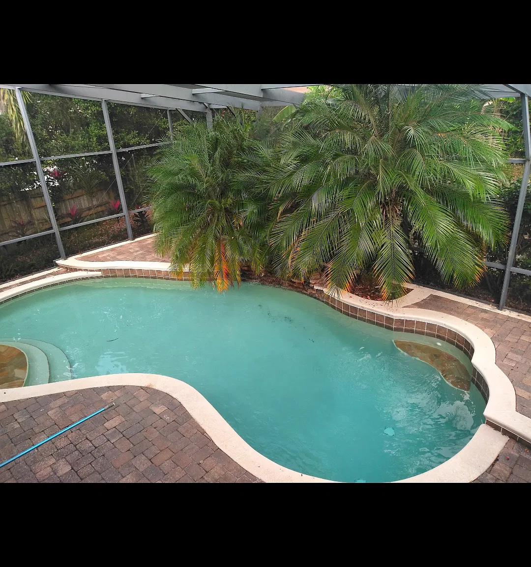 5 bed, 2403 sqft, $1,500 — Photo 2