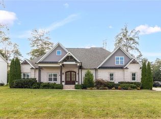7703 Northern Estates Point, Greensboro, NC 27455