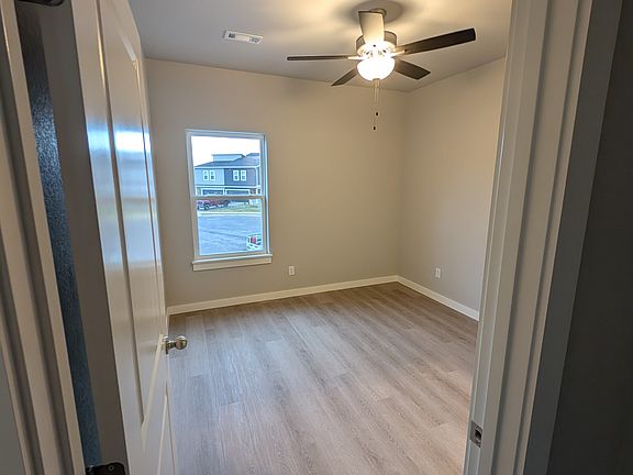 5th image of 1904 SW Poigai Way #1