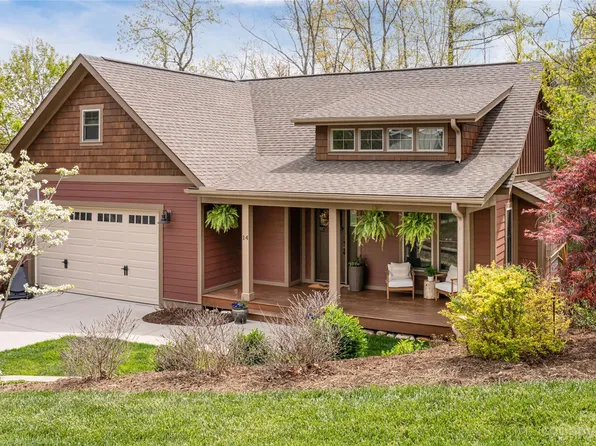 14 Old Bridge Cir, Fairview, NC 28730