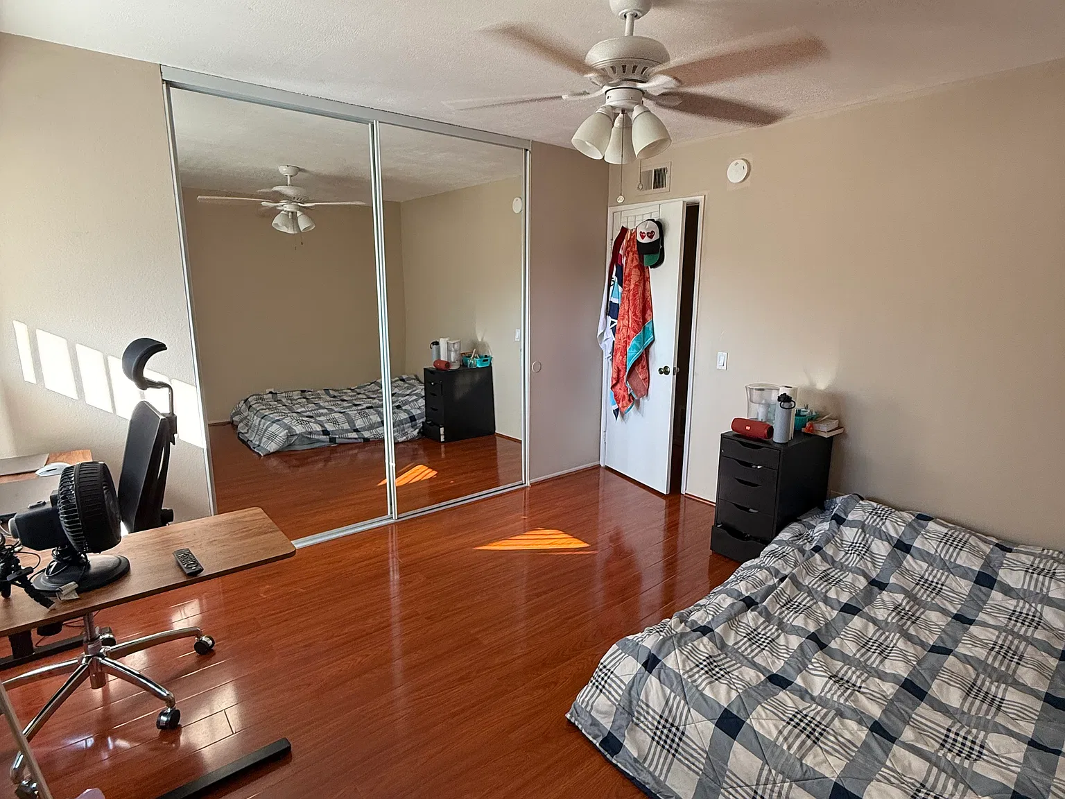 3 bed, 1167 sqft, $1,320 — Photo 4
