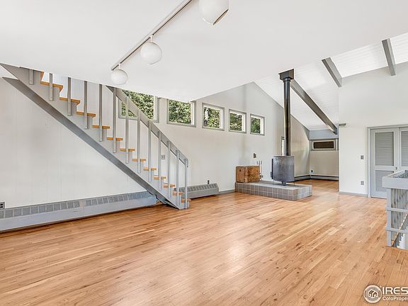 4th image of 5566 Sugarloaf Rd