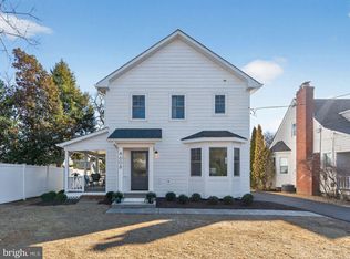 4608 8th St S, Arlington, VA 22204