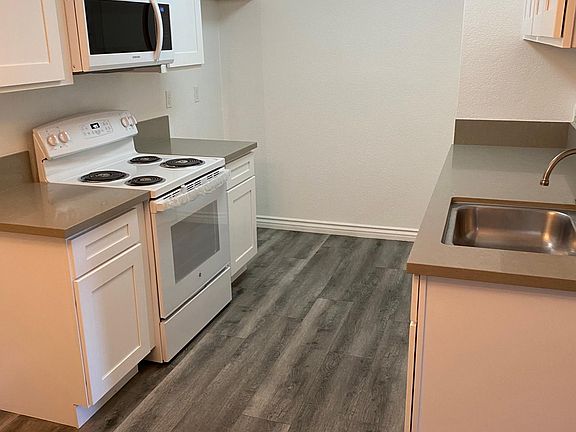2nd image of 1265 Kendall Dr #204