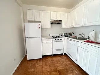 Rented by Metropolitan Property Group