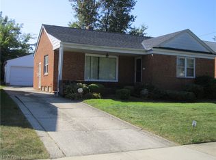 3812 Warrendale Rd, South Euclid, OH 44118