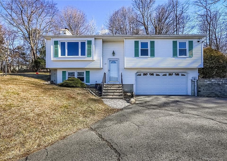 1st image of 17 Heather Ct