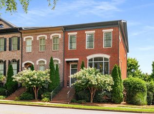 652 Village Park Dr NW, Kennesaw, GA 30144