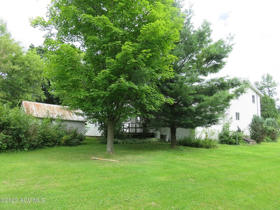 41 Center St, Fort Covington, NY 12937 MLS 200141 Zillow