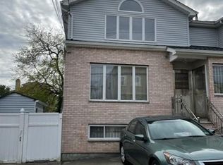 124 Arthur Ave, Staten Island, NY 10305