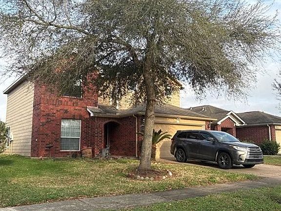 3rd image of 14134 Chelseahurst Ln