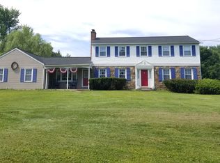 191 Pebble Ridge Rd, Warrington, PA 18976