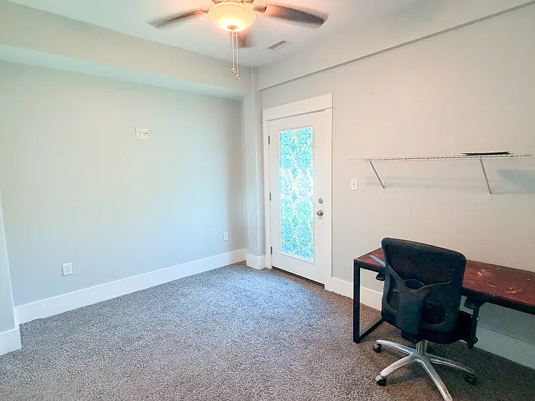 105 Georgia Bell St — Photo 21
