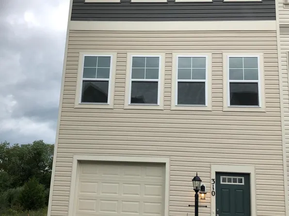 310 Starry Way Dr, Stephenson, VA 22656
