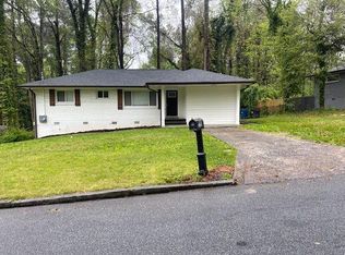 2700 Connally Dr, East Pt, GA 30344