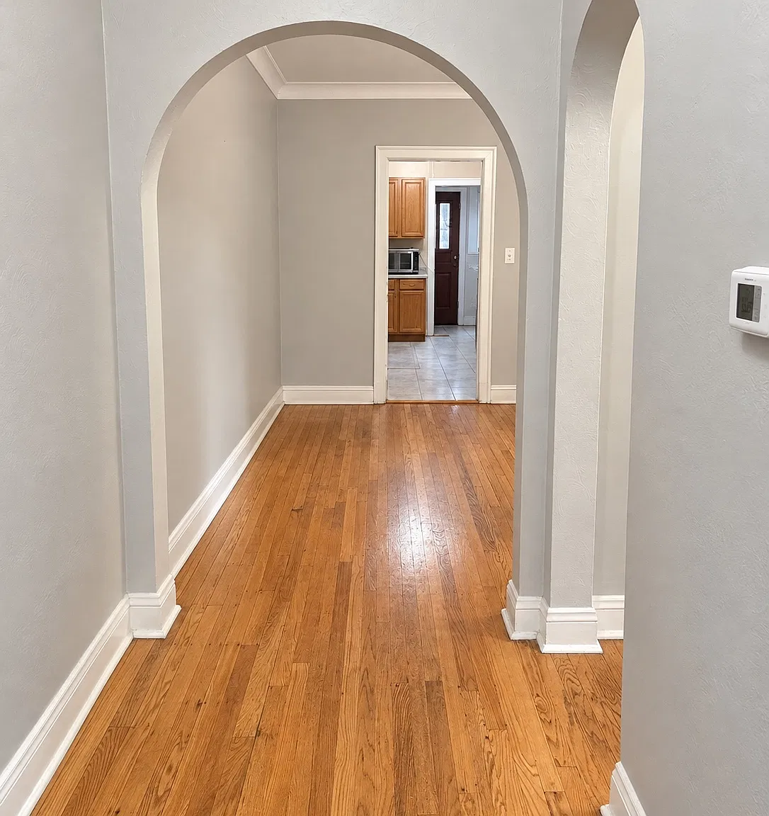 2 bed, 950 sqft, $2,250 — Photo 3