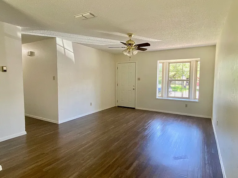 3013 Bob O Link Ln — Photo 12