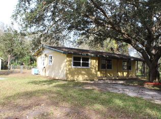 908 Gopher Ridge Rd, Fort Pierce, FL 34982