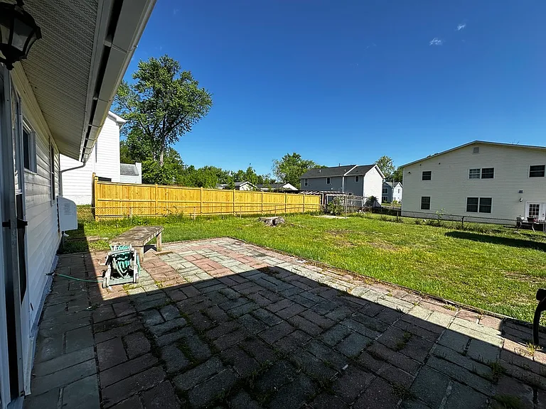 5530 Halwis St — Photo 17
