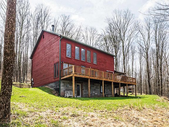 2nd image of 699 Ridge Rd