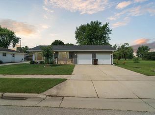 3200 95th St, Sturtevant, WI 53177